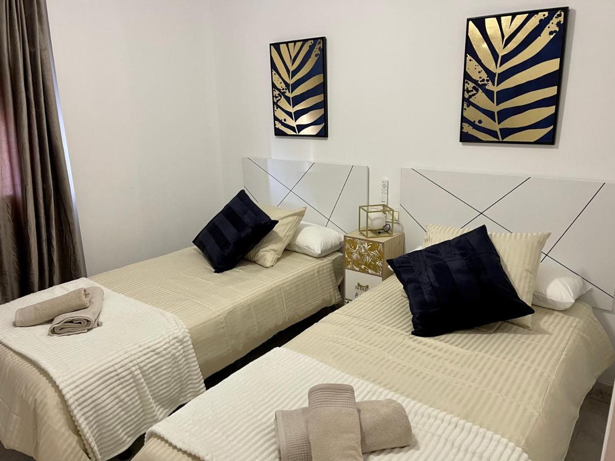 Puerto Banus Beach Moderno Apartamento มาร์เบยา ภายนอก รูปภาพ